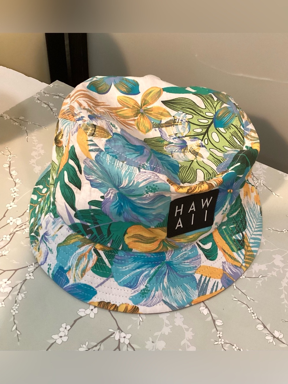 Robin Ruth Foral Hawaii bucket hat - Picture 3 of 4